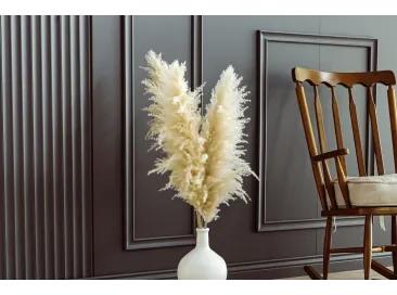 Vazo ve Pampas: Doğal Şıklığın Anahtarı